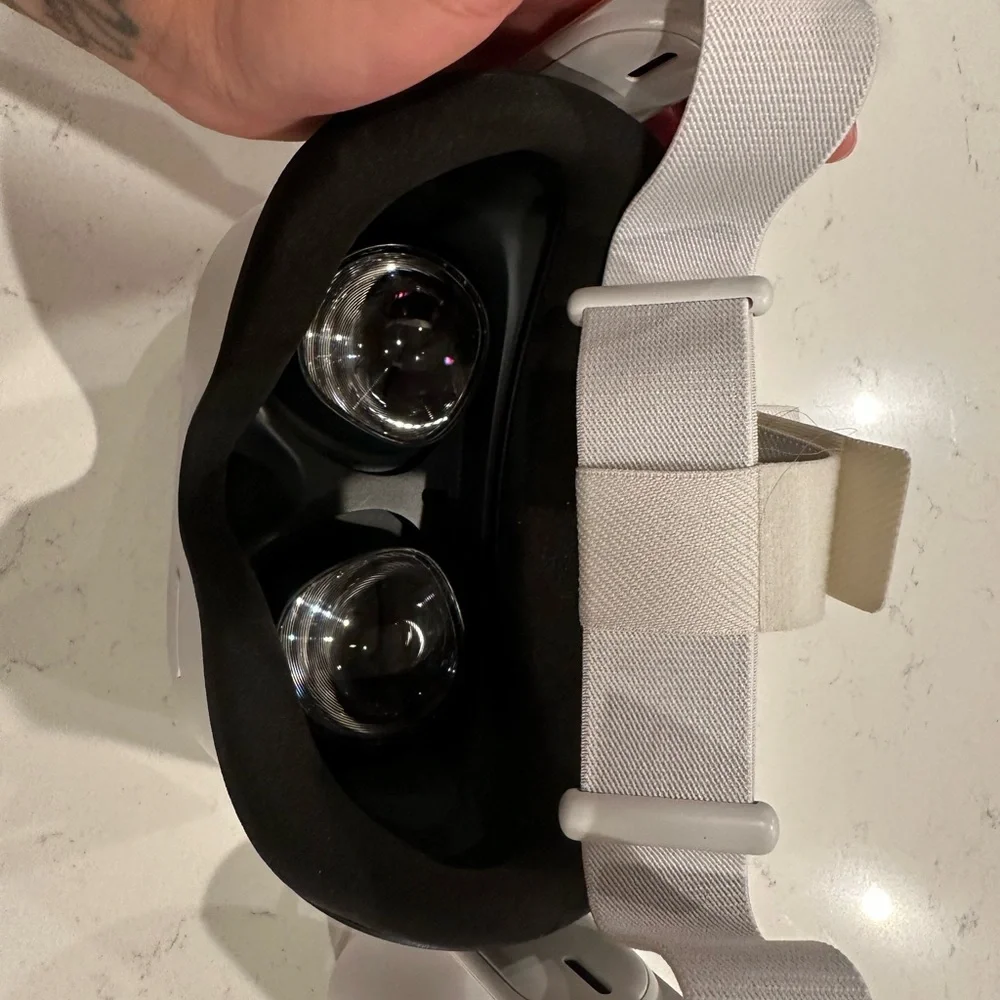 Advanced White VR Headset with Controllers